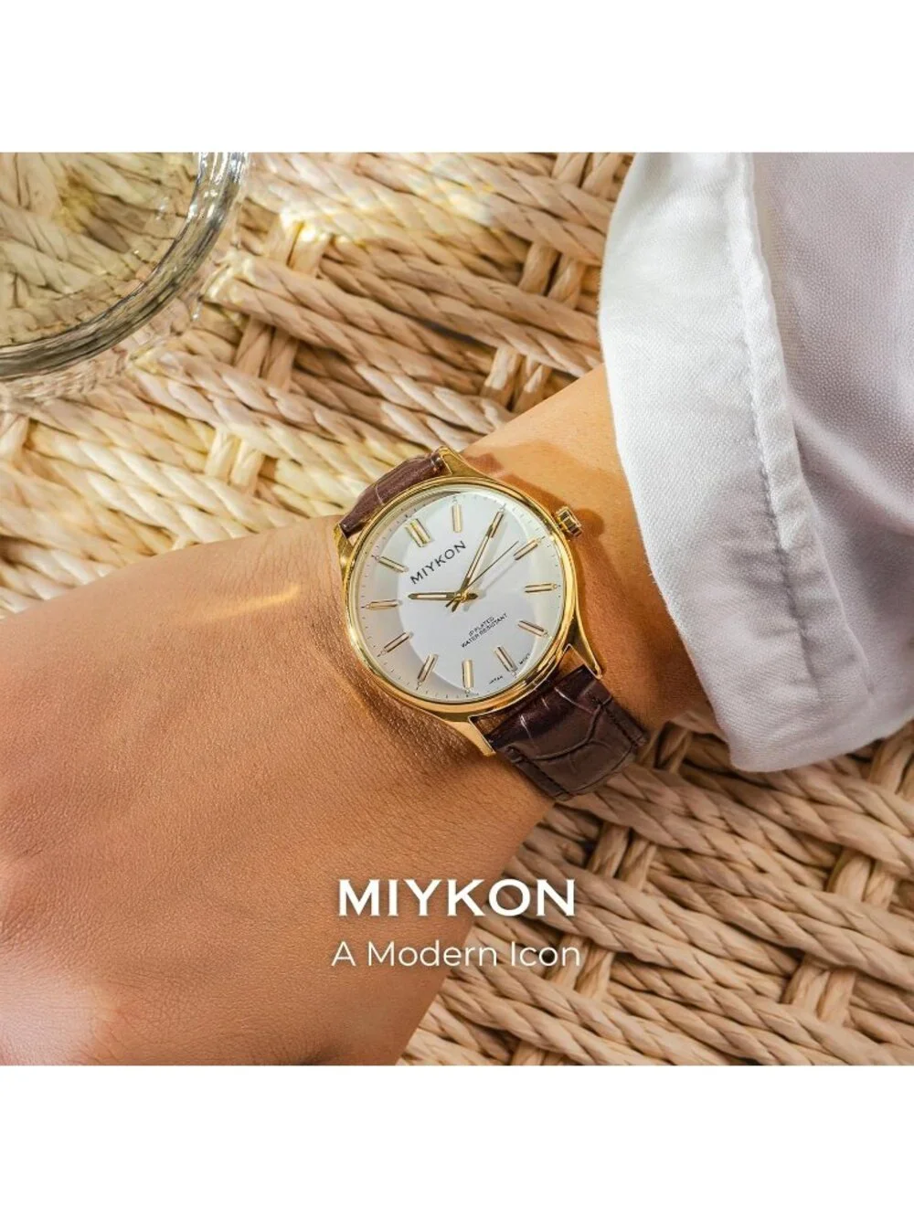 Men's Brown And White Analog Leather Strap Ultra-Thin Waterproof Classic Watch